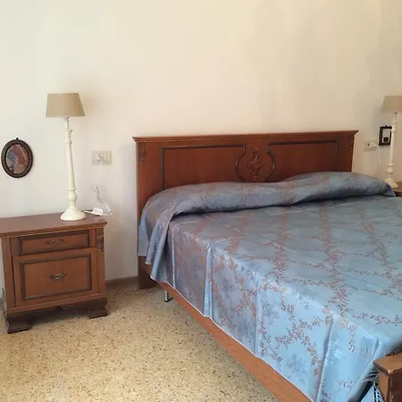 Apartment La Casa Di Elisabetta *